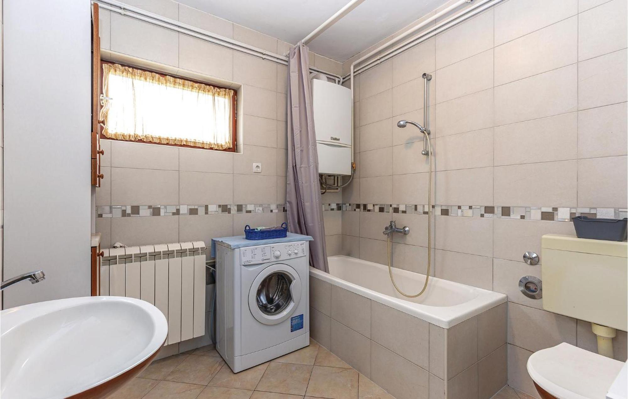 Amazing Apartment In Rijeka With Wifi מראה חיצוני תמונה